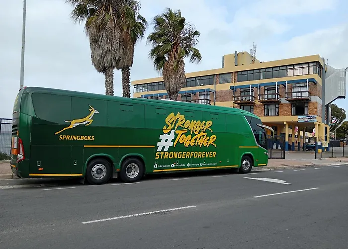 Hoedjiesbaai Hotel